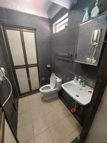 Rumah Berkembar untuk Dijual di Taman Ibukota (Setapak) - Mandy Khoo - Bathroom - PropertyGuru.com.my