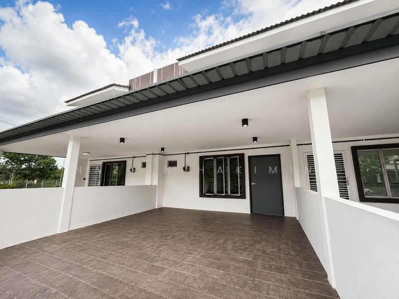 Rumah Teres untuk Dijual di Kuala Selangor (Selangor) - Nazrin Hakimin - Exterior - PropertyGuru.com.my