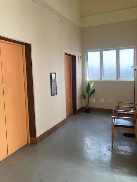 Pangsapuri untuk Disewa di Puchong Permata 3 - Liew Kee Mun - Corridor - PropertyGuru.com.my