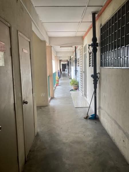 Pangsapuri untuk Disewa di Puchong Permata 3 - Liew Kee Mun - Corridor - PropertyGuru.com.my