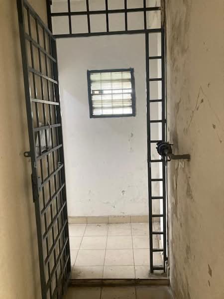 Pangsapuri untuk Disewa di Puchong Permata 3 - Liew Kee Mun - Entrance - PropertyGuru.com.my