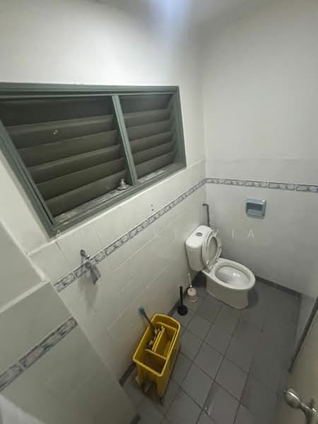 2-storey Terraced House for Sale in Putra Heights (Subang Jaya) - Amy Oktavia - Bathroom - PropertyGuru.com.my