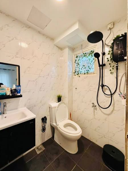 Pangsapuri untuk Dijual di Baiduri - Azli Ibrahim - Bathroom - PropertyGuru.com.my