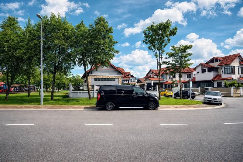 Rumah Berkembar untuk Dijual di Alam Impian (Shah Alam) - Adzura Zamedin - Exterior - PropertyGuru.com.my