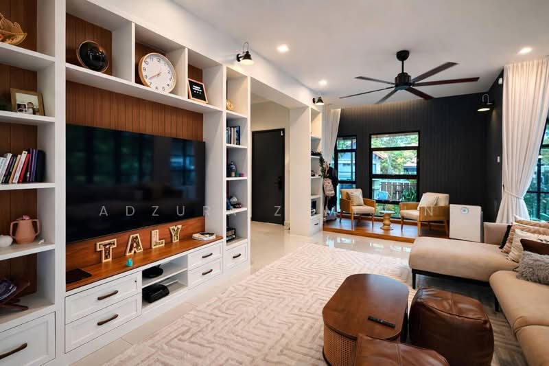 Rumah Berkembar untuk Dijual di Alam Impian (Shah Alam) - Adzura Zamedin - Living Room - PropertyGuru.com.my