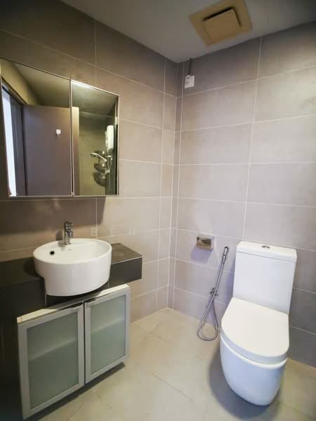 Servis Apartment untuk Disewa di Pinnacle Petaling Jaya - Ben Woo - Bathroom - PropertyGuru.com.my