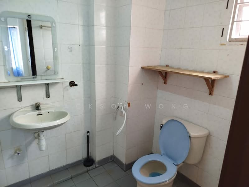 Condominium for Rent at Desa Cindaimas - Jackson Wong - Bathroom - PropertyGuru.com.my