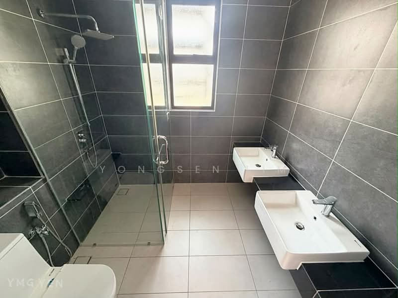 Semi-Detached House for Sale in Setia Utama (Setia Alam) - Yongsen Lim - Bathroom - PropertyGuru.com.my
