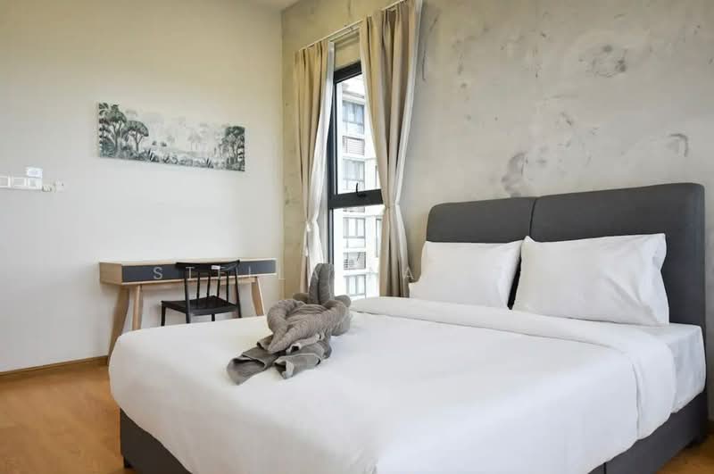 Kondominium untuk Disewa di Bay Point @ Country Garden Danga Bay - Stella Narita - Bedroom - PropertyGuru.com.my
