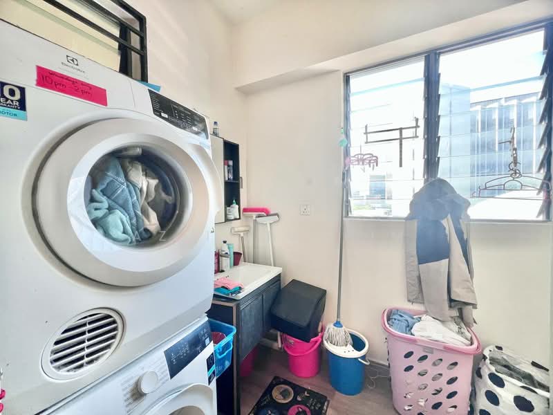 Service Residence for Sale at Saujana Residency - Azli Ibrahim - Interior - PropertyGuru.com.my