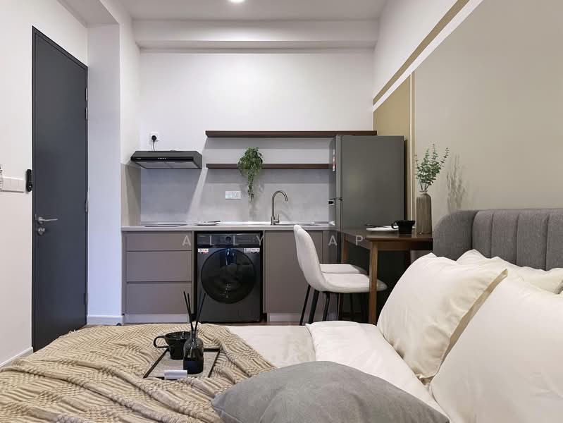 Servis Apartment untuk Disewa di V Residence 2 @ Sunway Velocity - Ally Yap - Kitchen - PropertyGuru.com.my