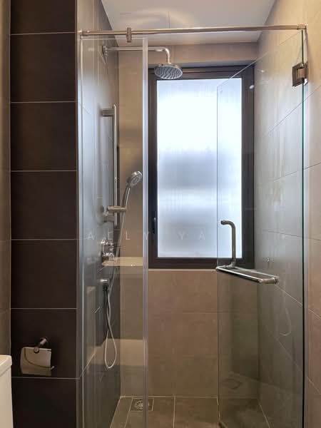 Servis Apartment untuk Disewa di V Residence 2 @ Sunway Velocity - Ally Yap - Bathroom - PropertyGuru.com.my