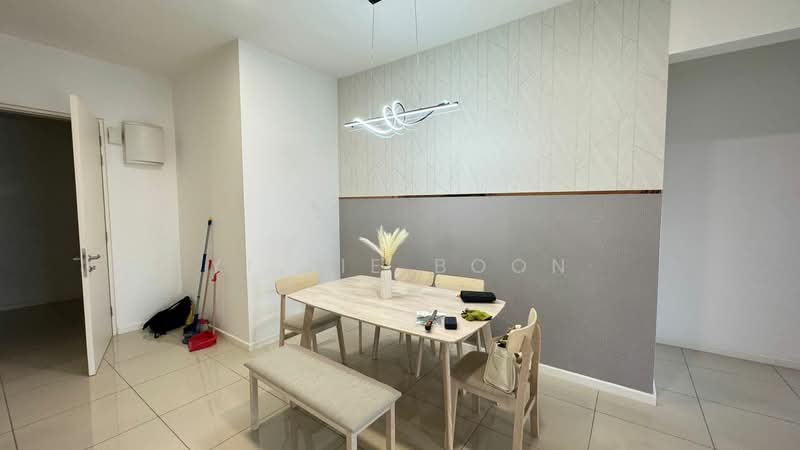 Service Residence for Sale at Duta Park Residences - Yi Jie Boon - Dining Room - PropertyGuru.com.my