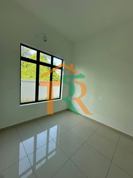 Rumah Berkembar untuk Dijual di Muar (Johor) - Micole Tan - PropertyGuru.com.my