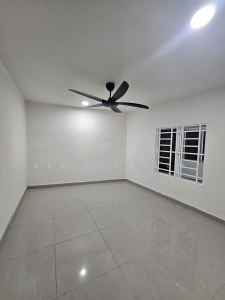 Rumah Teres 1 Tingkat untuk Disewa di Kampung Baru Subang (Sungai Buloh) - Bee Fong Lim - PropertyGuru.com.my