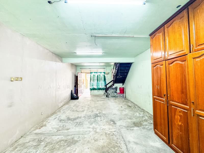 Rumah Teres 2 Tingkat untuk Dijual di Pjs 4 (Petaling Jaya) - Nazrin Hakimin - PropertyGuru.com.my
