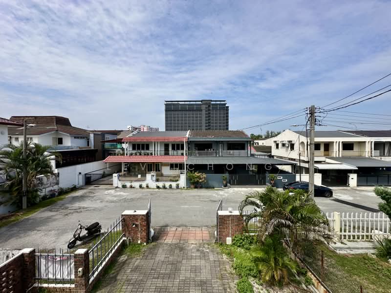 Semi-Detached House for Sale in Ipoh (Perak) - Levi Chong - Exterior - PropertyGuru.com.my