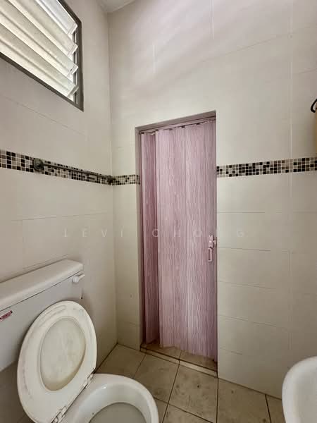 Semi-Detached House for Sale in Ipoh (Perak) - Levi Chong - Bathroom - PropertyGuru.com.my
