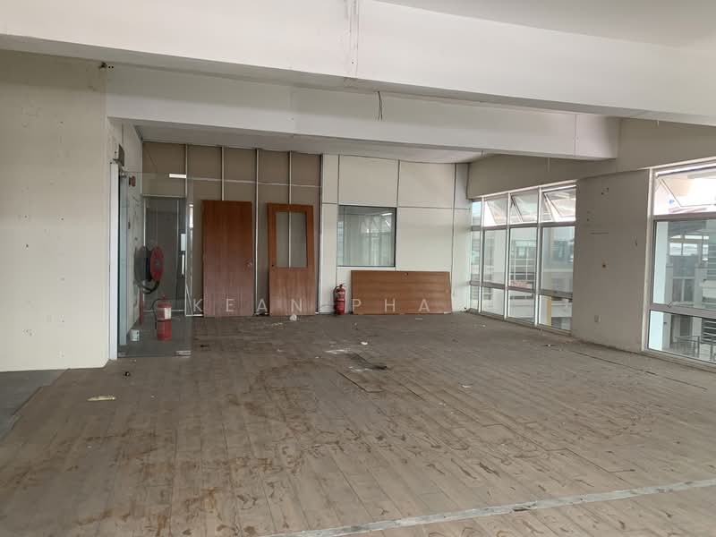Pejabat untuk Disewa di Bandar Putra Permai (Seri Kembangan) - Kean Phang - Interior - PropertyGuru.com.my