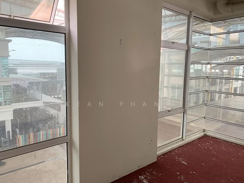 Pejabat untuk Disewa di Bandar Putra Permai (Seri Kembangan) - Kean Phang - Interior - PropertyGuru.com.my