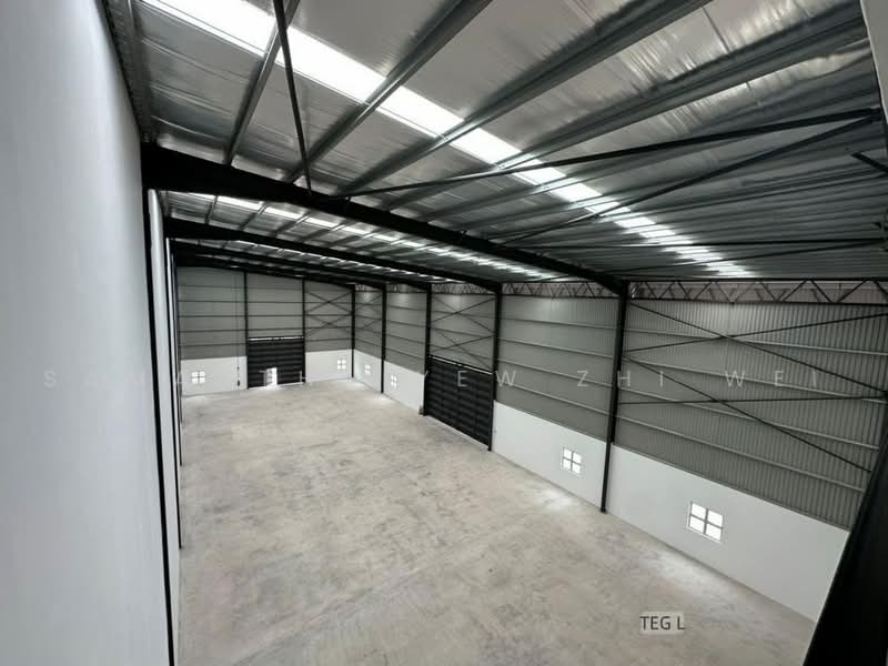 Factory for Rent in Taman Kapar Permai (Kapar) - Samantha Yew Zhi Wei - Interior - PropertyGuru.com.my