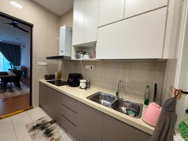 Condominium for Sale at Isle of Kamares - Henry Liew - Kitchen - PropertyGuru.com.my