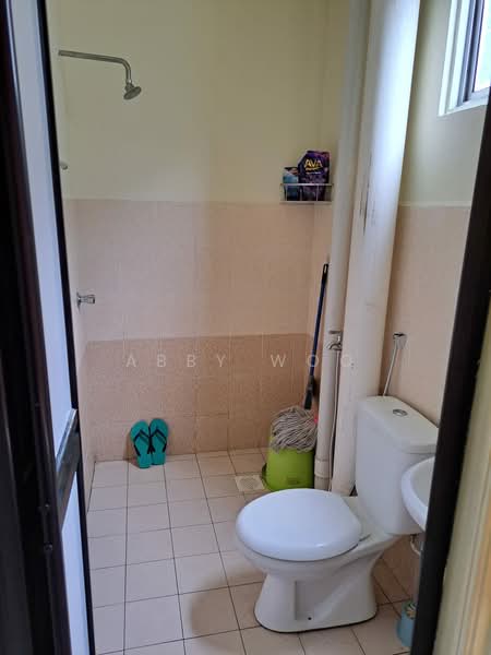 Apartment for Rent at Relau Vista Apartment - Abby Woo - Bathroom - PropertyGuru.com.my