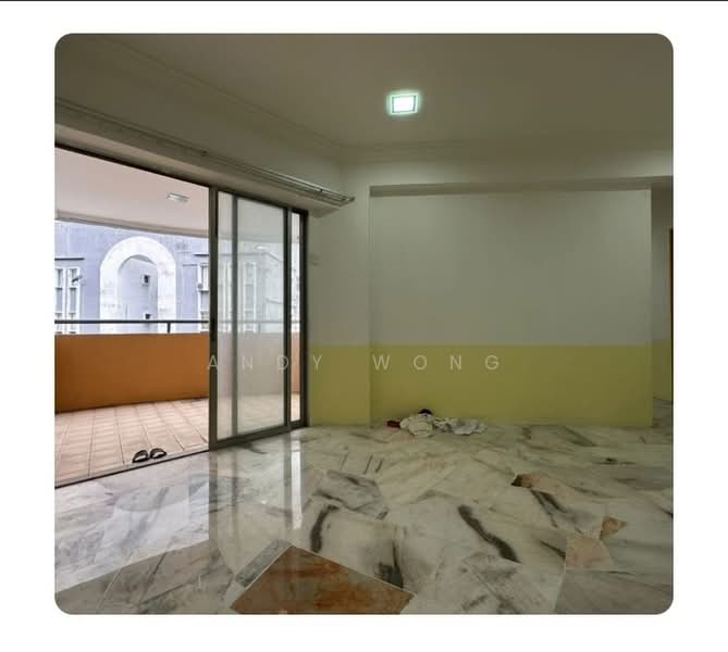 Kondominium untuk Dijual di Bukit Pandan Kondominium 2 - Andy Wong - Balcony - PropertyGuru.com.my