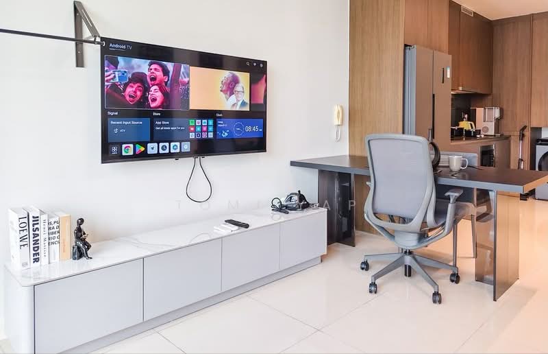 Kondominium untuk Dijual di Grand Medini - Tomi Yap - Living Room - PropertyGuru.com.my