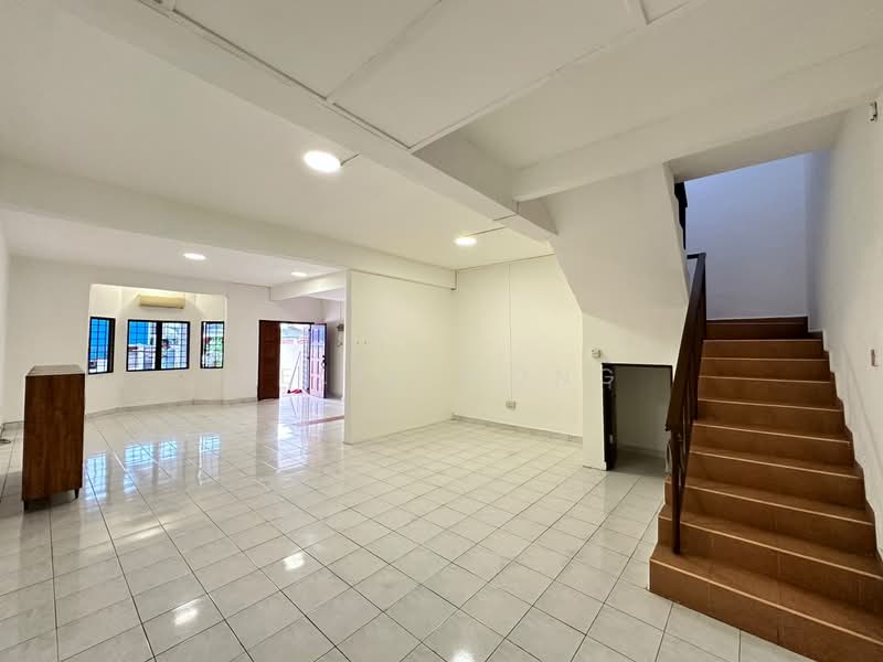 Terraced House for Sale in Taman Bayu Perdana (Klang) - Felix Wong - Living Room - PropertyGuru.com.my