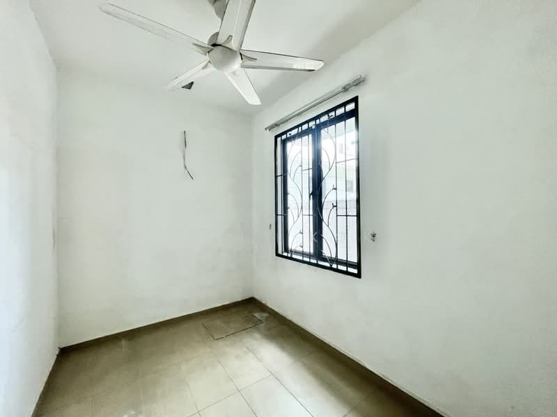 Semi-Detached House for Sale in Usj 17 (Subang Jaya) - Kelly Kok - PropertyGuru.com.my