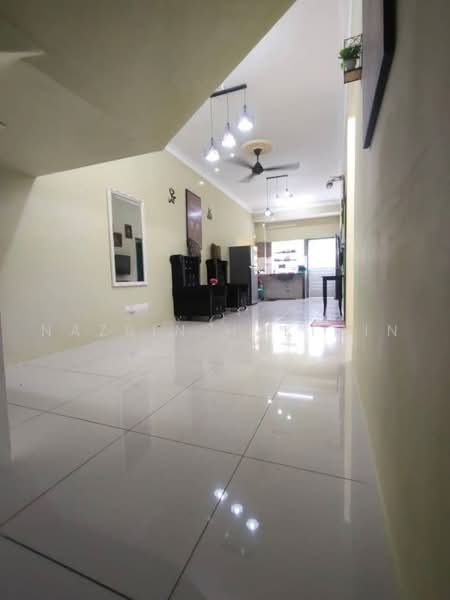 Townhouse for Sale in Kuala Selangor (Selangor) - Nazrin Hakimin - Living Room - PropertyGuru.com.my