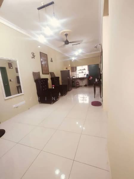 Townhouse for Sale in Kuala Selangor (Selangor) - Nazrin Hakimin - Living Room - PropertyGuru.com.my