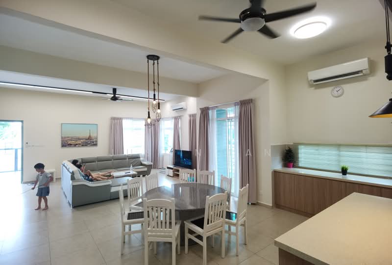 Rumah Berkembar untuk Dijual di Sepang (Selangor) - JUSTIN TAN - Living Room - PropertyGuru.com.my