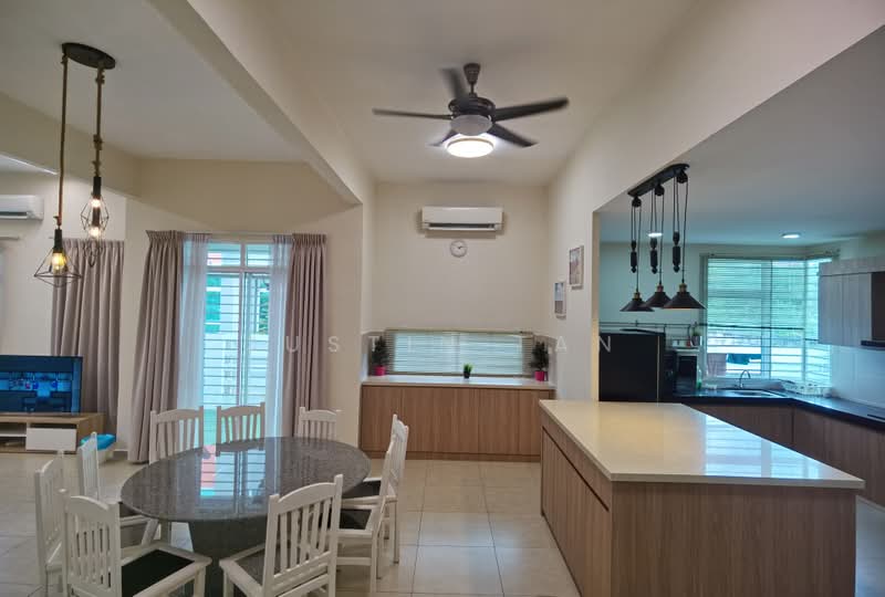 Rumah Berkembar untuk Dijual di Sepang (Selangor) - JUSTIN TAN - Kitchen - PropertyGuru.com.my