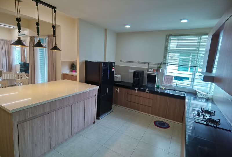 Rumah Berkembar untuk Dijual di Sepang (Selangor) - JUSTIN TAN - Kitchen - PropertyGuru.com.my