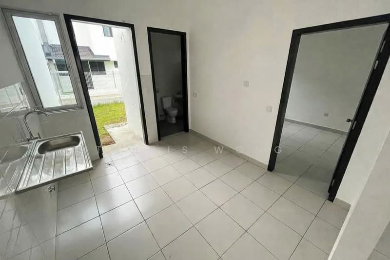 2-storey Terraced House for Sale in Bandar Bukit Raja (Klang) - Tabris Wong - Kitchen - PropertyGuru.com.my