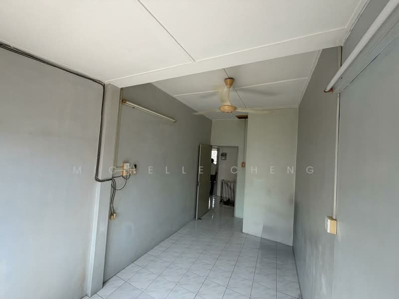 Rumah Teres 2 Tingkat untuk Dijual di Taman Seri Gaya (Ipoh) - Michelle Cheng - Bedroom - PropertyGuru.com.my