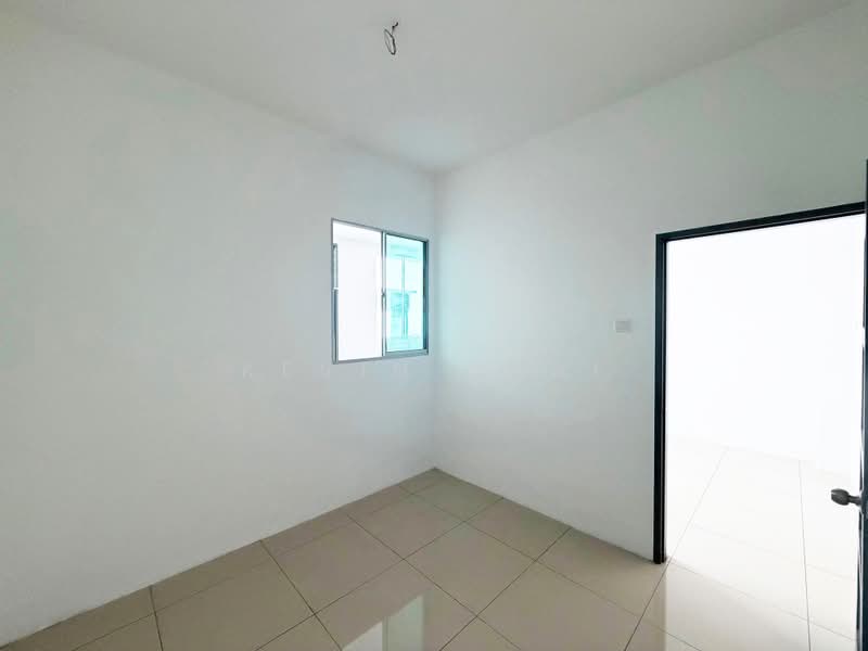 2-storey Terraced House for Sale in Kampar (Perak) - Kevin Chai - Bedroom - PropertyGuru.com.my