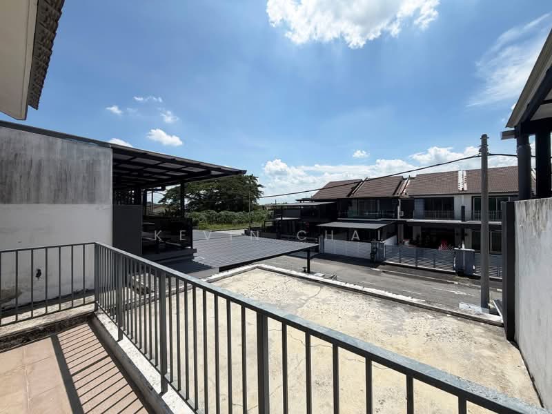 2-storey Terraced House for Sale in Kampar (Perak) - Kevin Chai - Balcony - PropertyGuru.com.my