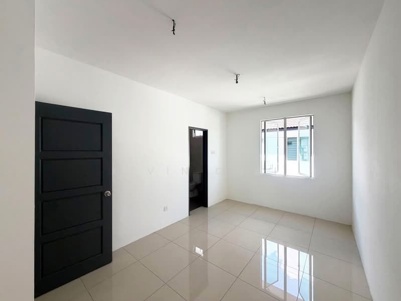 2-storey Terraced House for Sale in Kampar (Perak) - Kevin Chai - Bedroom - PropertyGuru.com.my
