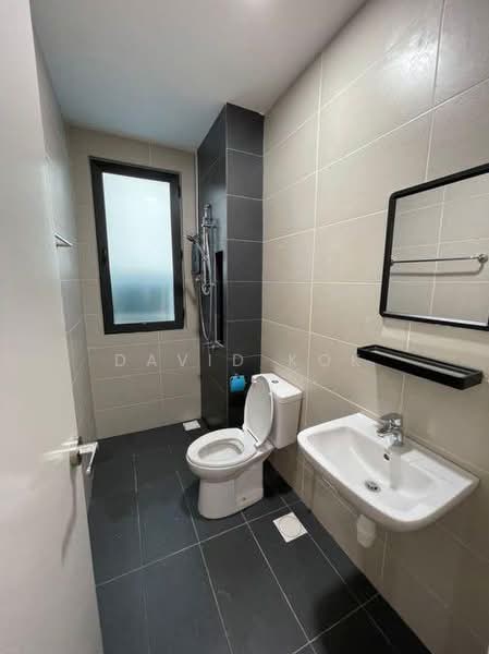 Kediaman Servis untuk Disewa di Pacific Star (Service Residence) - David Kok - Bathroom - PropertyGuru.com.my