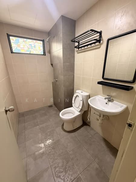 Kondominium untuk Disewa di Zahra Residensi - Katrina Lai - Bathroom - PropertyGuru.com.my