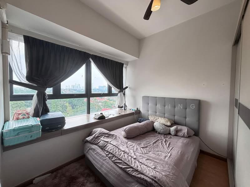 Condominium for Rent at Amberside @ Country Garden Danga Bay - Siau Tong Ling - Bedroom - PropertyGuru.com.my