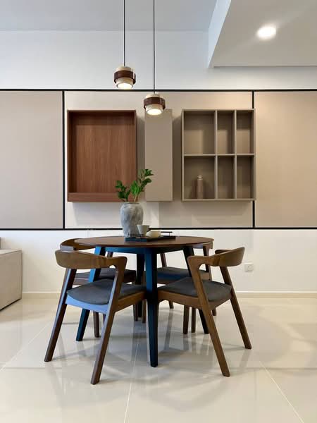 Servis Apartment untuk Disewa di Met 1 Residences - Kim Ling - Dining Hall - PropertyGuru.com.my