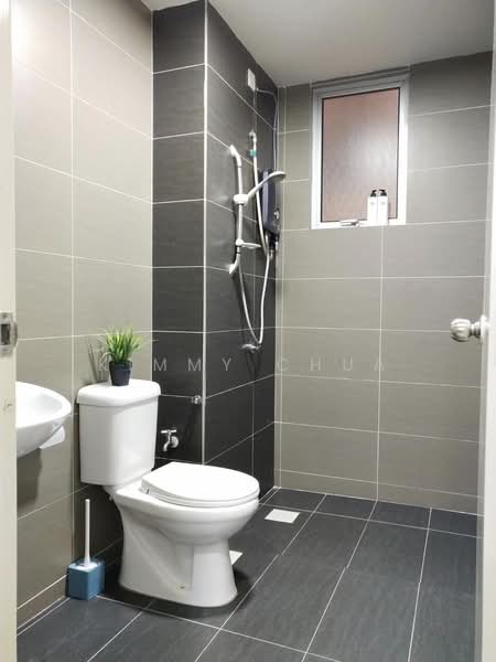 Servis Apartment untuk Disewa di Maxim Residences - Kimmy Chua - Bathroom - PropertyGuru.com.my