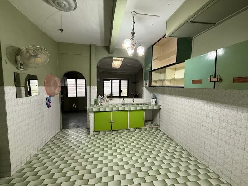 2-storey Terraced House for Sale in Taman Desa (Kuala Lumpur) - Alan Khoo - Kitchen - PropertyGuru.com.my