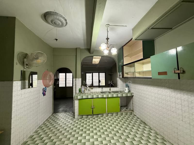 2-storey Terraced House for Sale in Taman Desa (Kuala Lumpur) - Alan Khoo - Kitchen - PropertyGuru.com.my