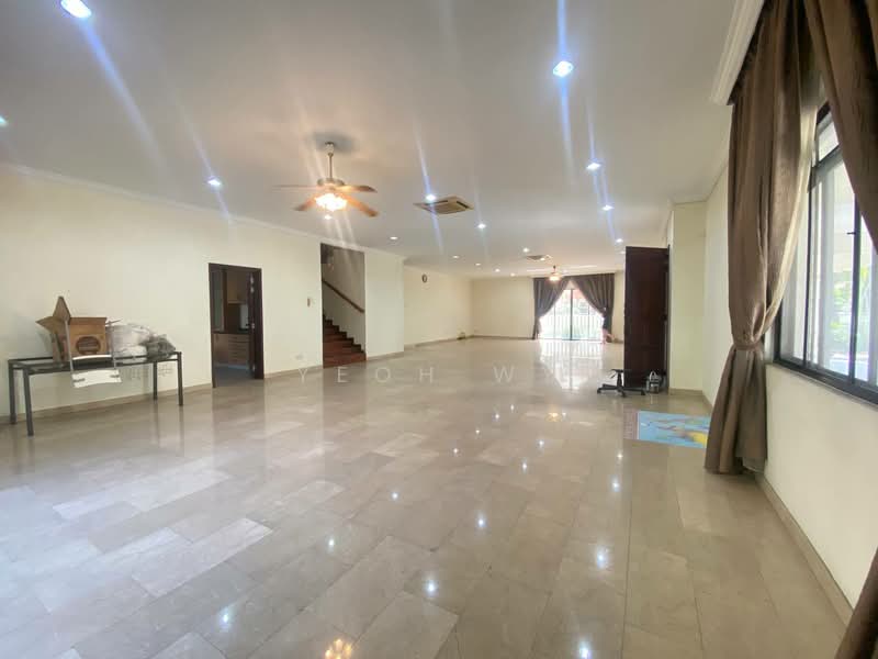 Bungalow House untuk Disewa di Glenmarie (Selangor) - Yeoh WY - Living Room - PropertyGuru.com.my