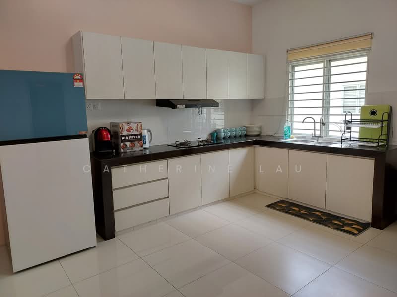 Rumah Teres 2 Tingkat untuk Disewa di Dengkil (Selangor) - Catherine Lau - Kitchen - PropertyGuru.com.my